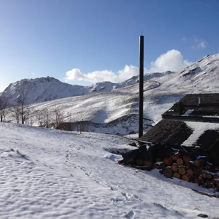 瑞斯小屋旅馆