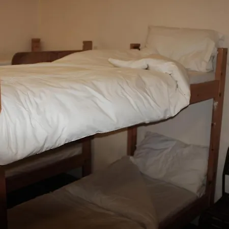 瑞斯小屋旅馆 旅馆 格拉斯米尔
